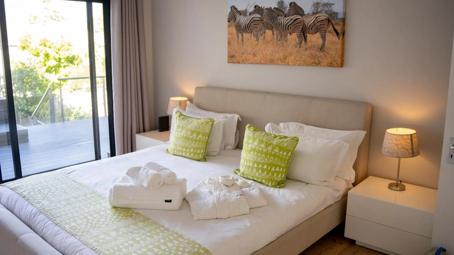 Villa Rhulani - Luxury Villa With Pool, Ocean And Mountain Views, Inverter Power Sudáfrica